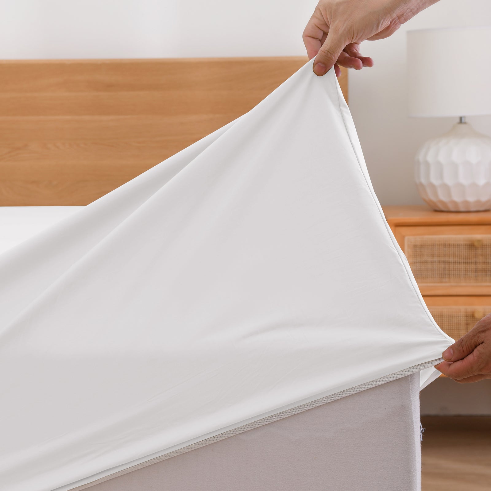 Heston 300 Thread Count Fitted Sheet Combo White