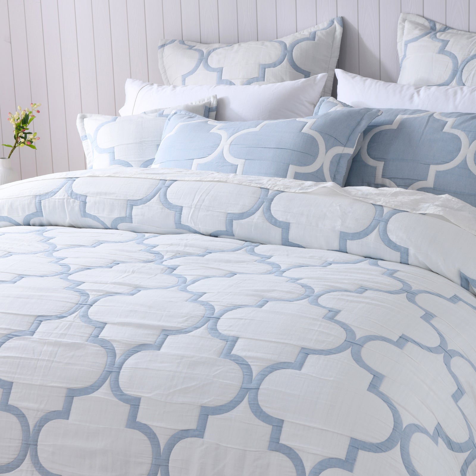 Mirabelle Reversible Bedspread Set Blue