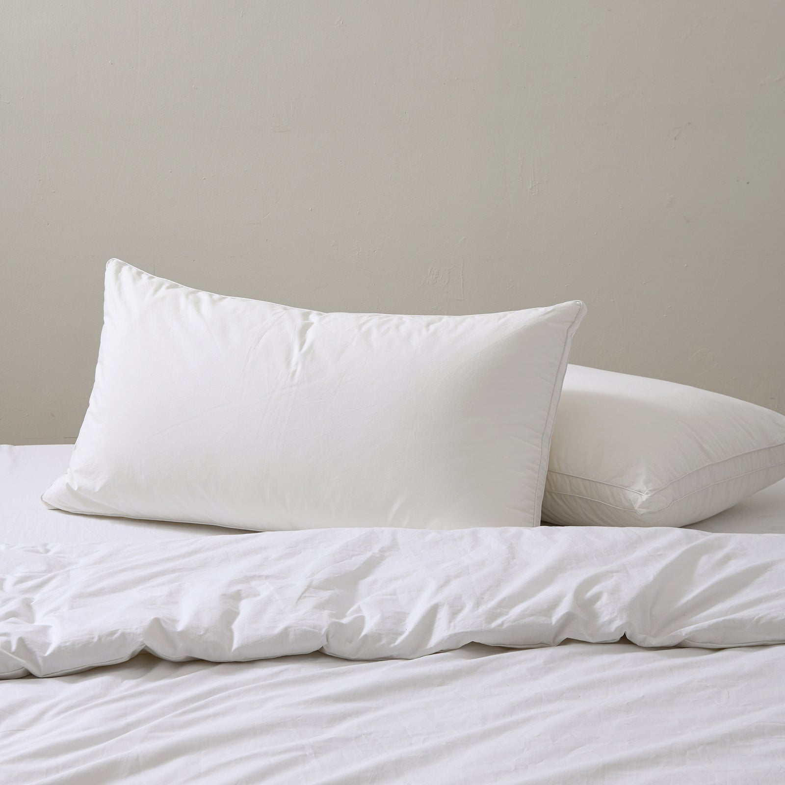 Relax Right Pure Microfibre King Pillow Profile 1700g