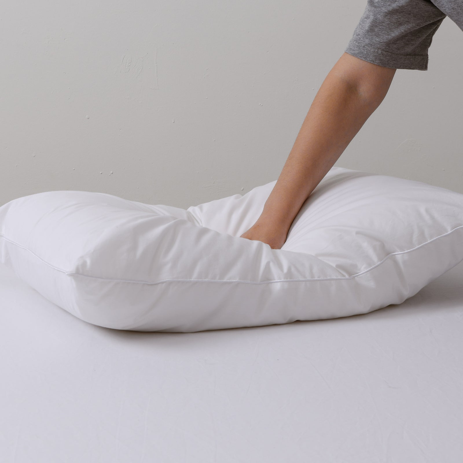 Natural Sleep Bamboo Blend Standard Pillow Medium Profile 750g