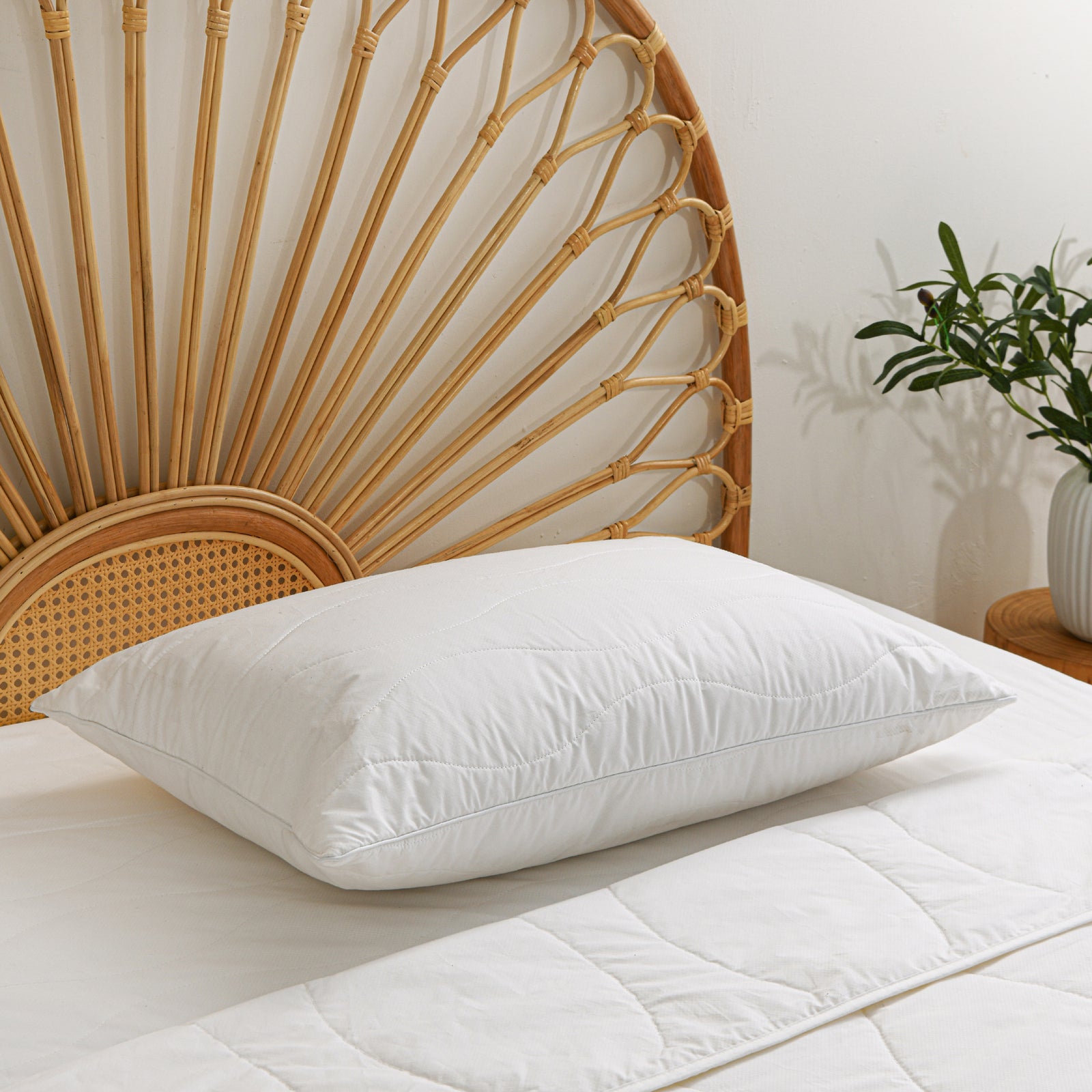 Cool Ease Phase Change Material (PCM) Cooling Technology Quilted Pillow 720g