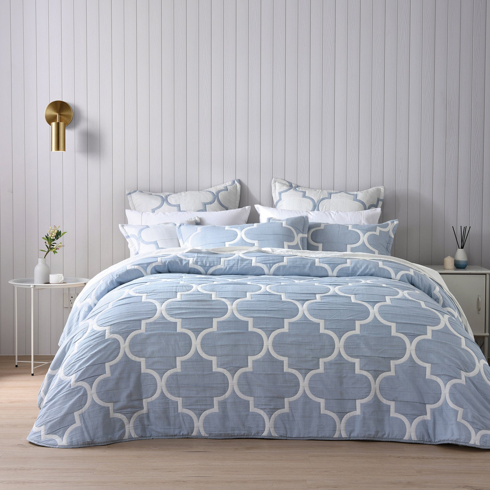 Mirabelle Reversible Bedspread Set Blue