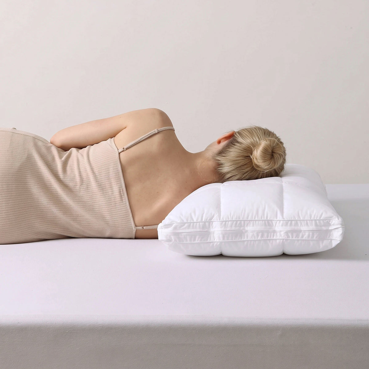 Relax Right Pure Microfibre  Pillow 3 in 1 Adjustable height 1150g