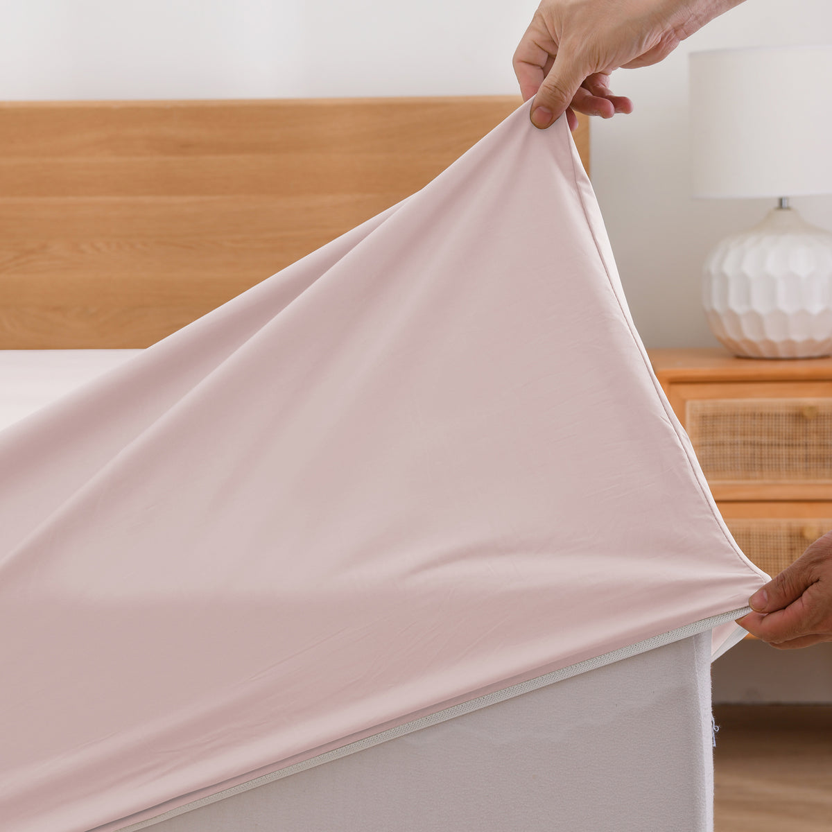 Heston 300 Thread Count Fitted Sheet Combo Pink
