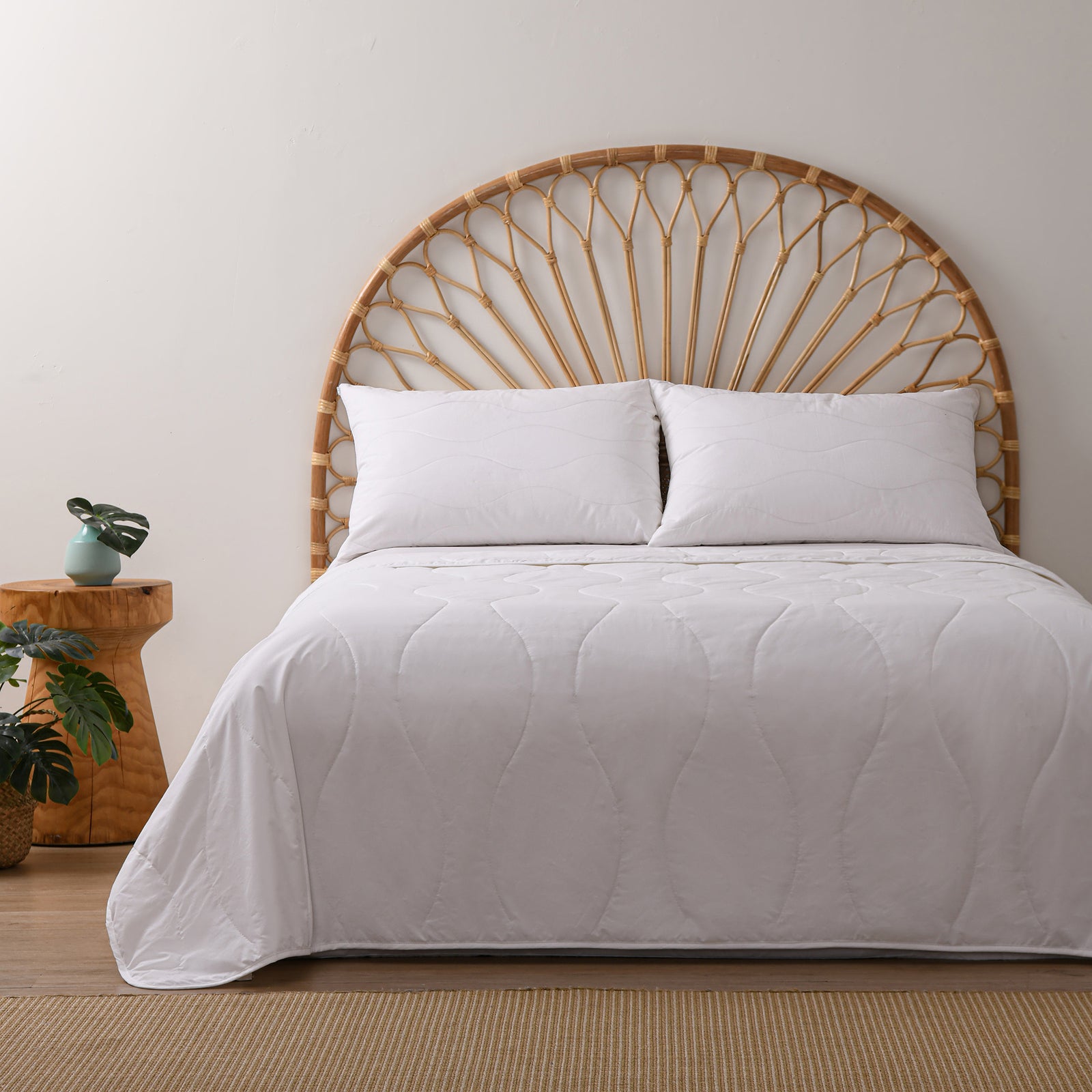 Cool Ease Phase Change Material (PCM) Cooling Technology 150gsm Summer Weight Quilt
