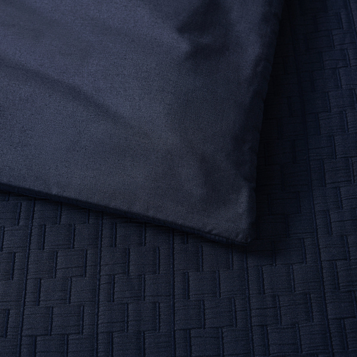 Burleigh Quilt Cover Set Ink