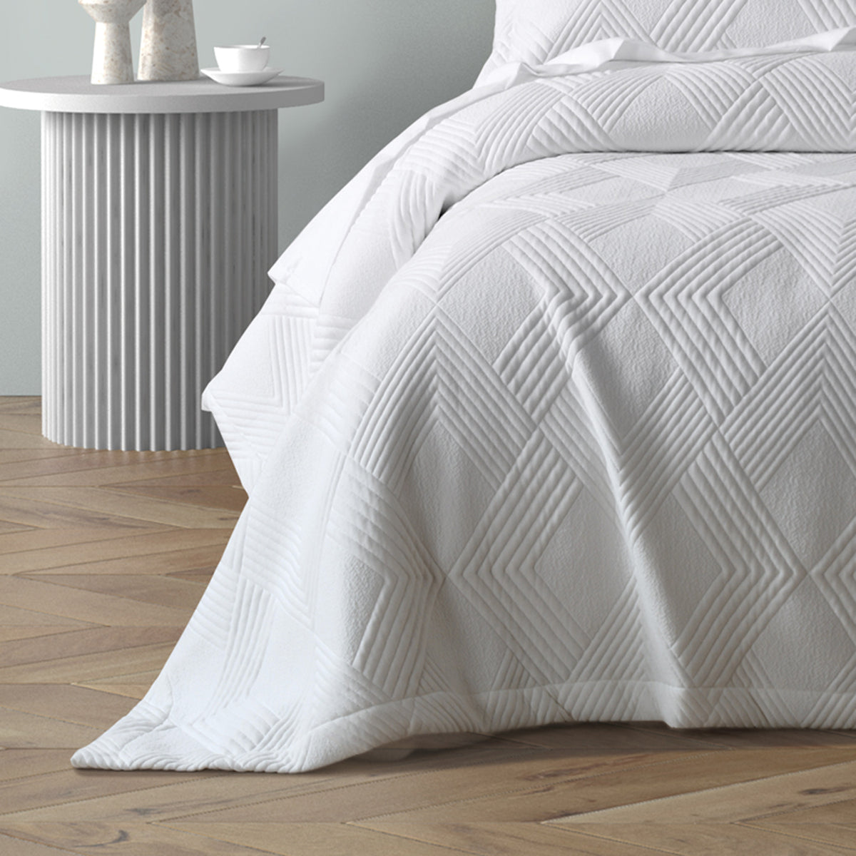 Cassiano Coverlet Set White
