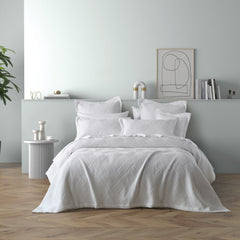 Cassiano Coverlet Set White