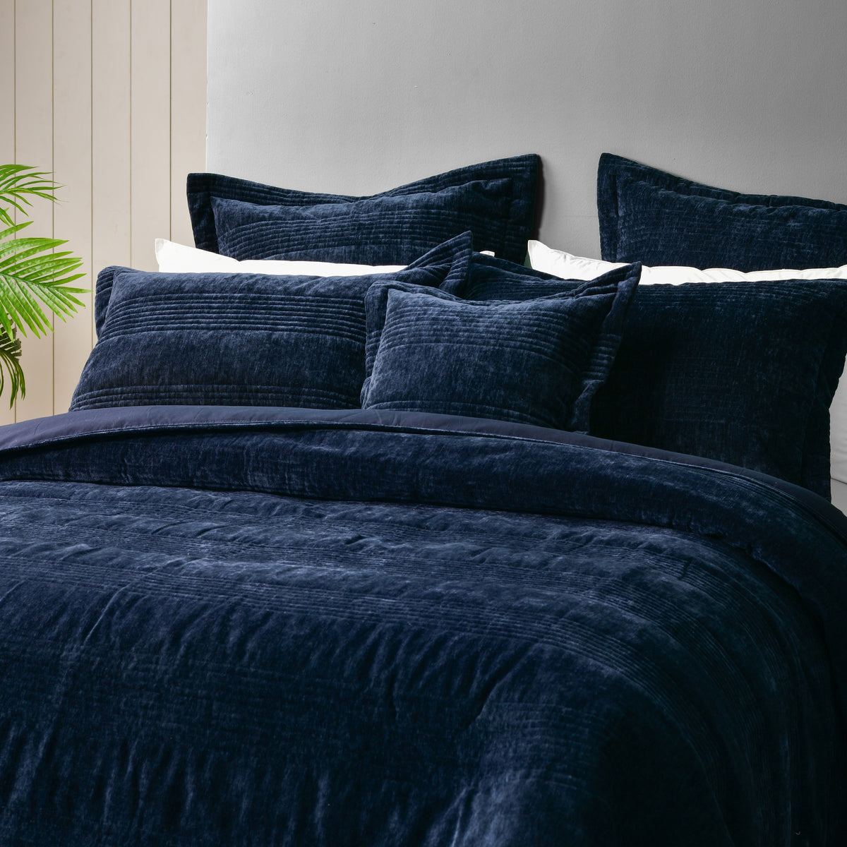 Cyrano Coverlet Set Indigo