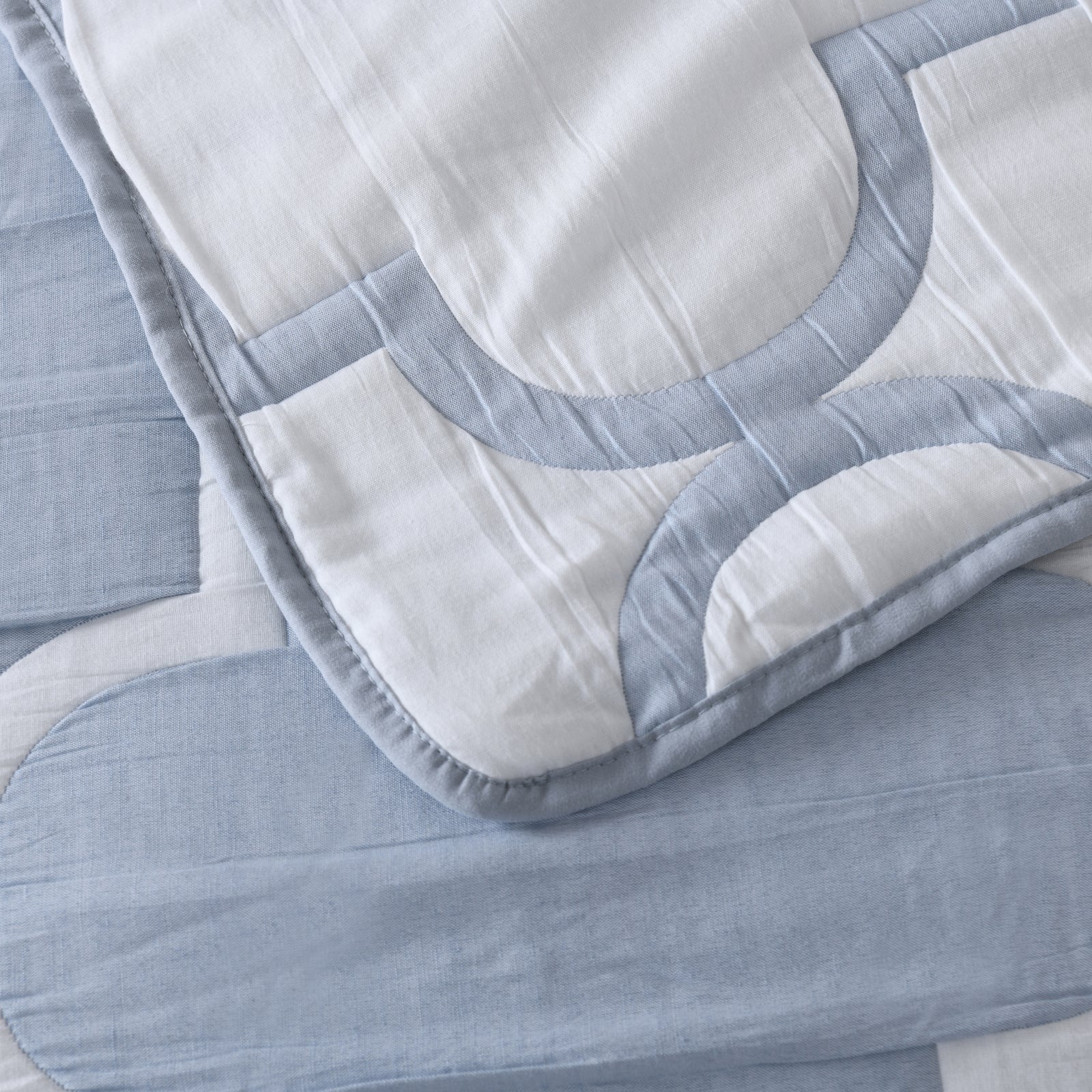 Mirabelle Reversible Bedspread Set Blue