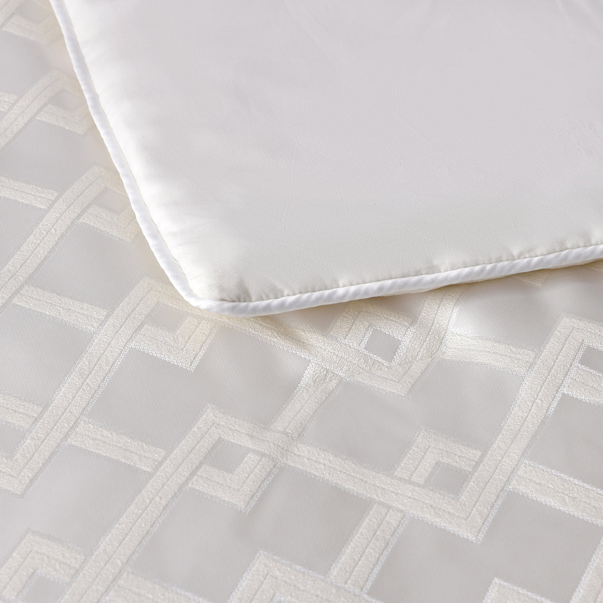 Firenze Comforter Set Pearl White