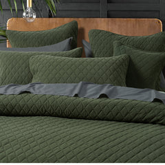 Lester Coverlet Set Olive