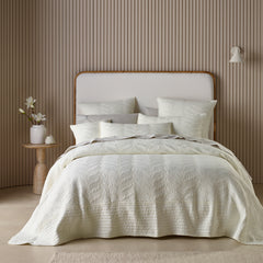 Kamala Bedspread Set Cream