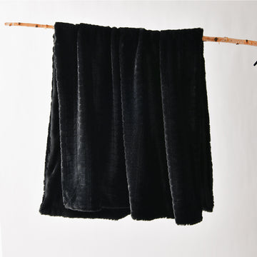 Tambar Faux Fur Throw Rug Black
