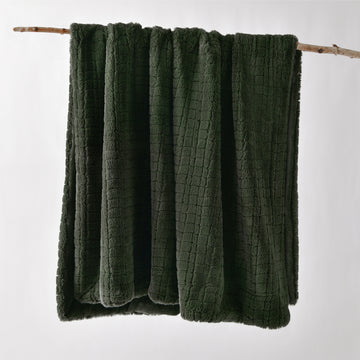 Tambar Faux Fur Throw Rug Forest Green