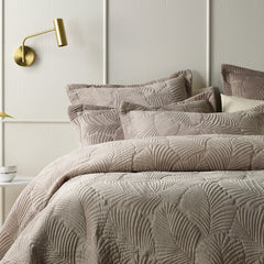 Kairo Coverlet Set Champagne