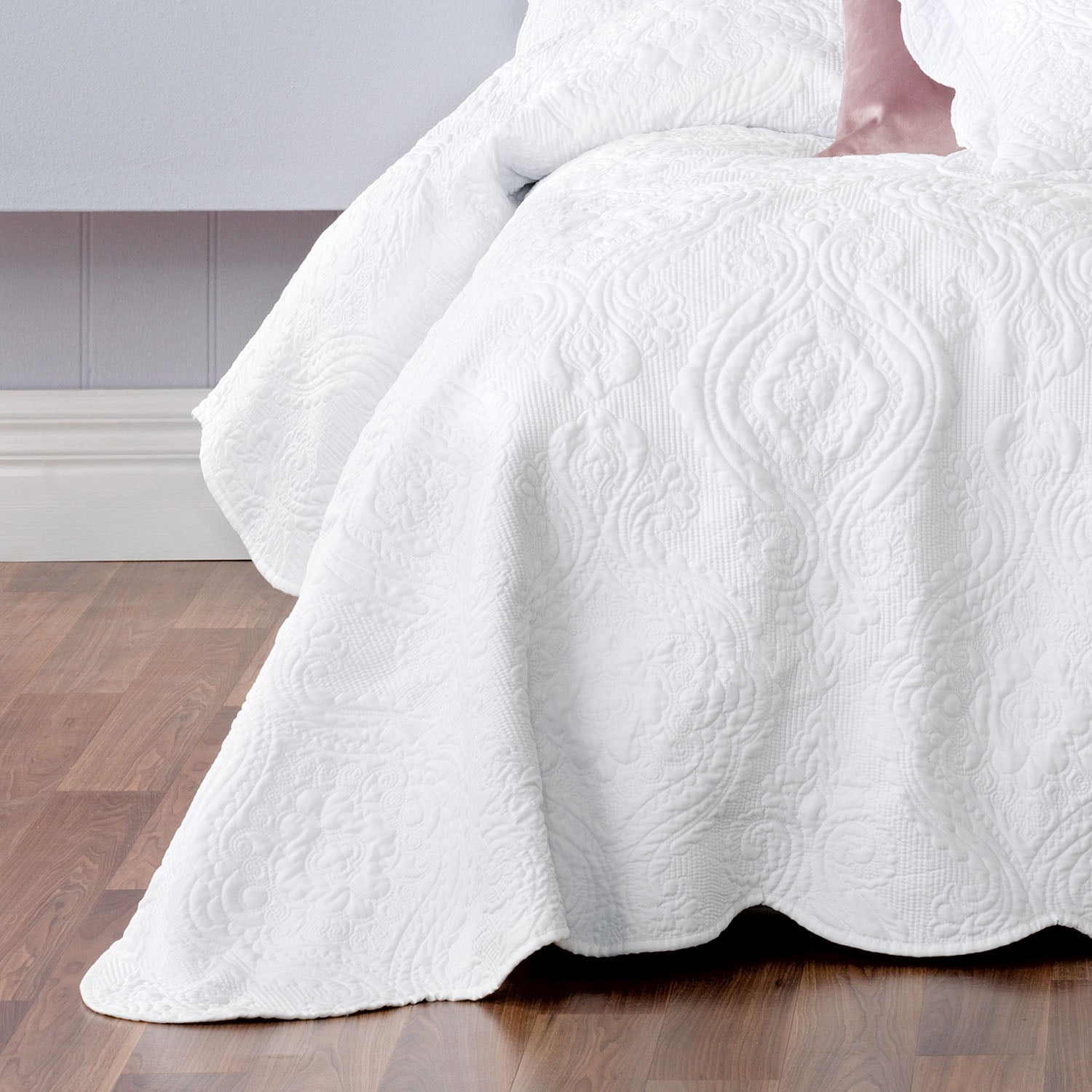 Cordelia Bedspread Set White