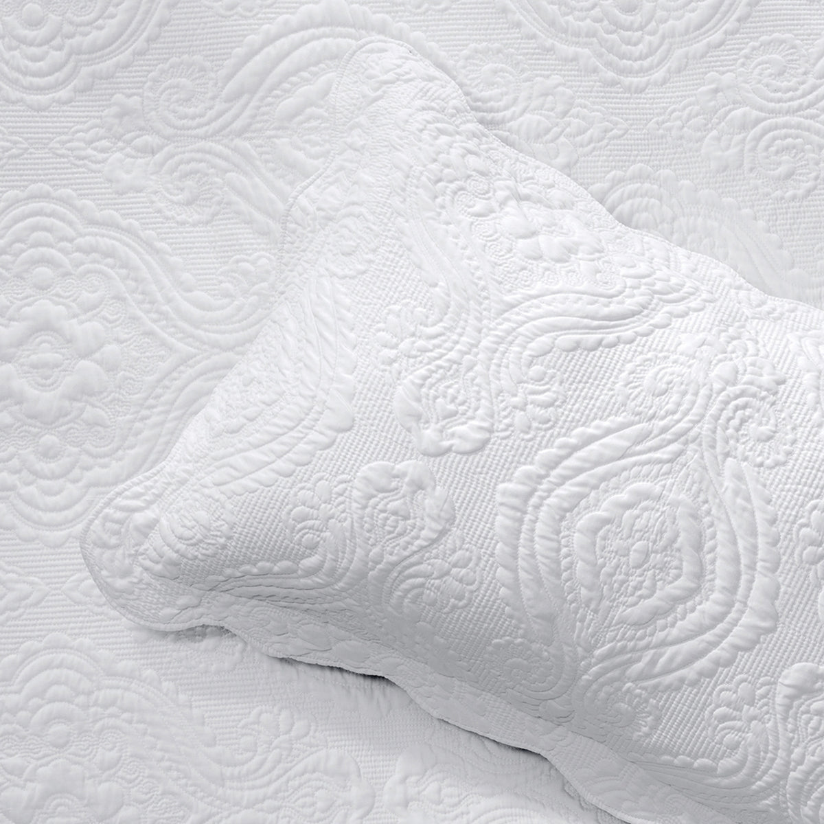 Cordelia Bedspread Set White